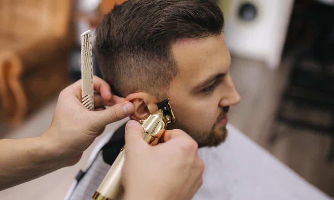Barber Łuków